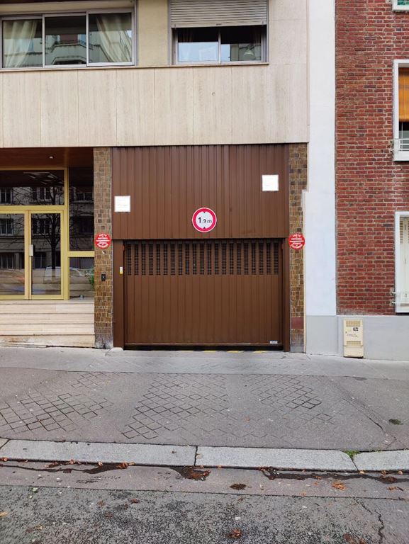 Parking PARIS 15 120€ Rene Legal/SH gestion Parking PARIS 15 120€ Rene Legal/SH gestion