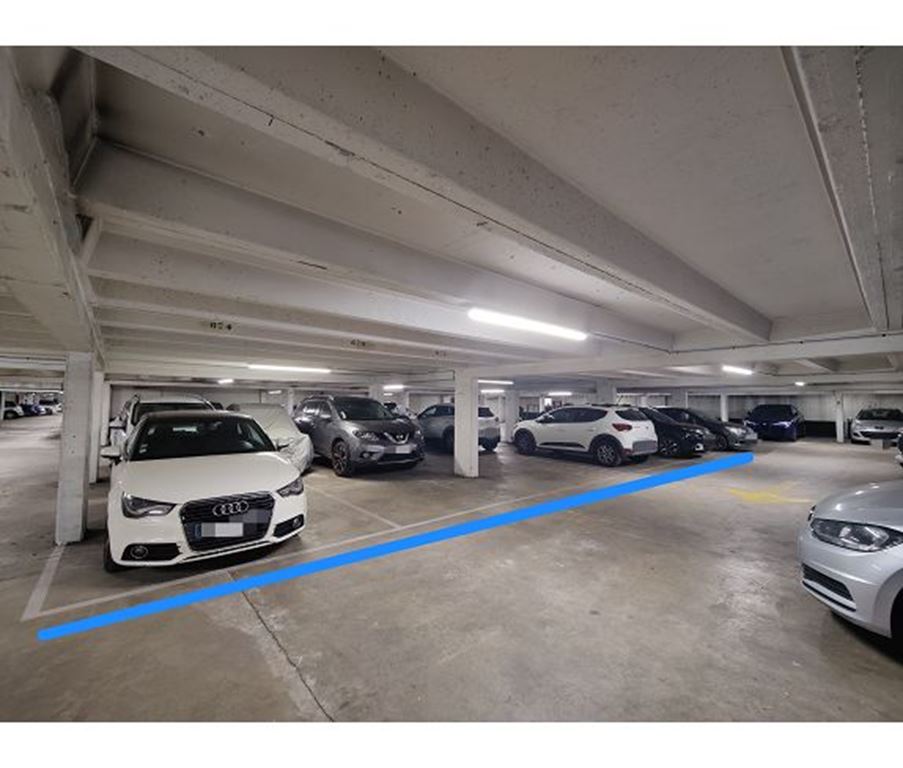 Parking PARIS 13 85€ Rene Legal/SH gestion